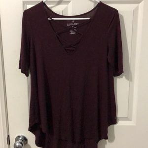 flowy burgundy American Eagle top